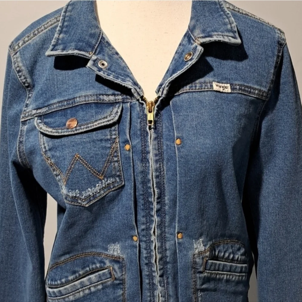 NWOT ANTHROPOLOGIE WRANGLER Modern Women's Heritage Venus Zip Denim Jacket Small